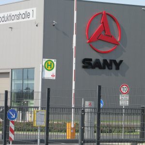 Bushaltestelle vor dem SANY Werk