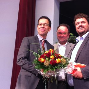 Dierk A. Timm, Bernhard Hadel und Guido van den Berg MdL