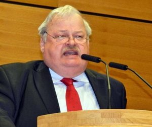 Guntram Schneider beim Politischen Ascherdonnerstag in Pulheim
