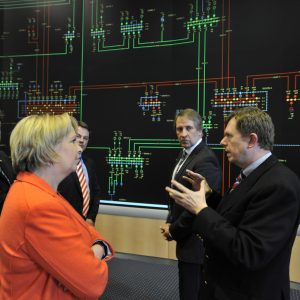 Hannelore Kraft und Guido van den Berg bei Amprion in Brauweiler