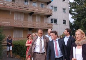 Minister Michael Groscheck besucht Bergheim Süd-West