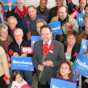 Wahlhelfer für Bernhard Hadel