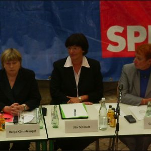 Helga Kühn-Mengel, Ulla Schmidt und Gabi Frechen am 24. Mai 2004 in Brühl