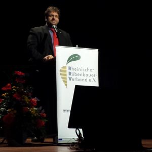 Guido van den Berg MdL beim Rheinischen Rübenbauernverband