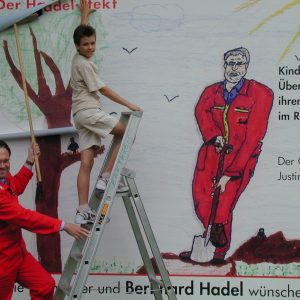 Plakat mit dem Gewinner der Kindermalaktion Rotmann 2004