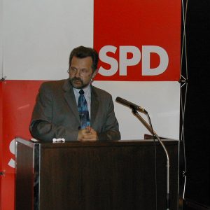 Franz Thönnes MdB