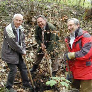 SPD pflanzt Rotbuche im Brühler Wald: v.l.n.r.: Hans Krings, Hardy Fuß,Hans Günter Eilenberger