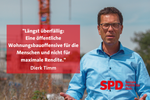 Dierk Timm vor Wohnungbaustelle mit Forderung nach einer Wohnungsbauinitiative